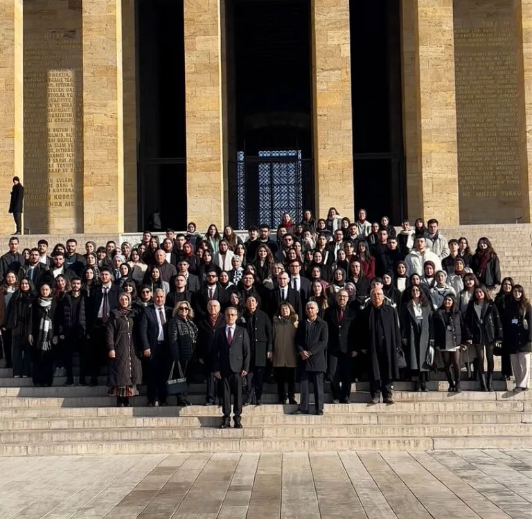 18 ARALIK SAĞLIK İDARECİLERİ GÜNÜ ANITKABİR ZİYARETİ